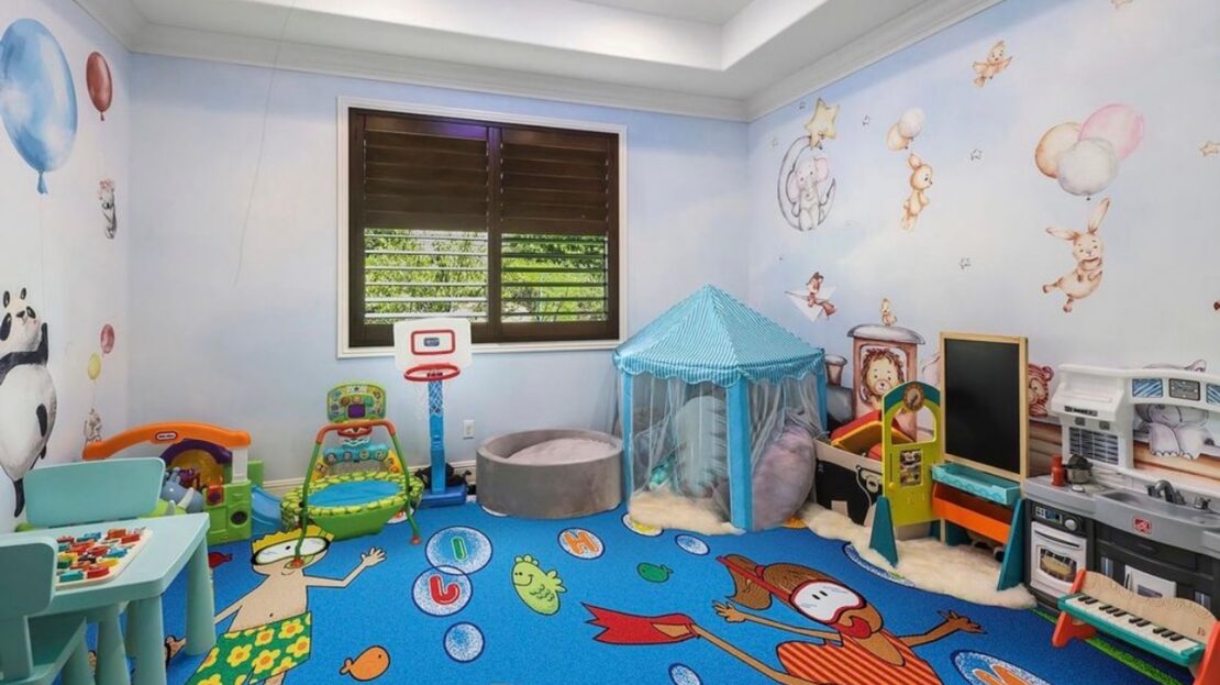 7305 Augusta Dr - Moorpark - California - 5 bed, 6 bath rental property