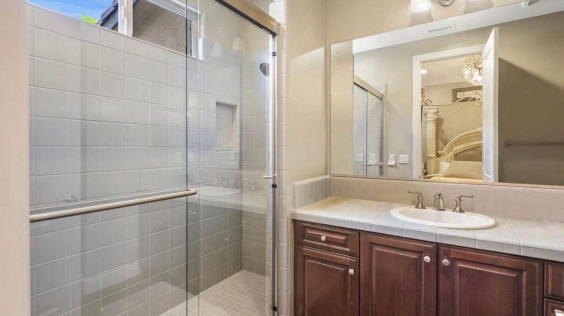 7305 Augusta Dr - Moorpark - California - 5 bed, 6 bath rental property