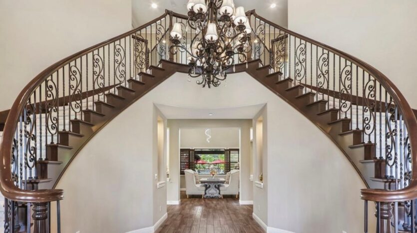 7305 Augusta Dr - Moorpark - California - 5 bed, 6 bath rental property