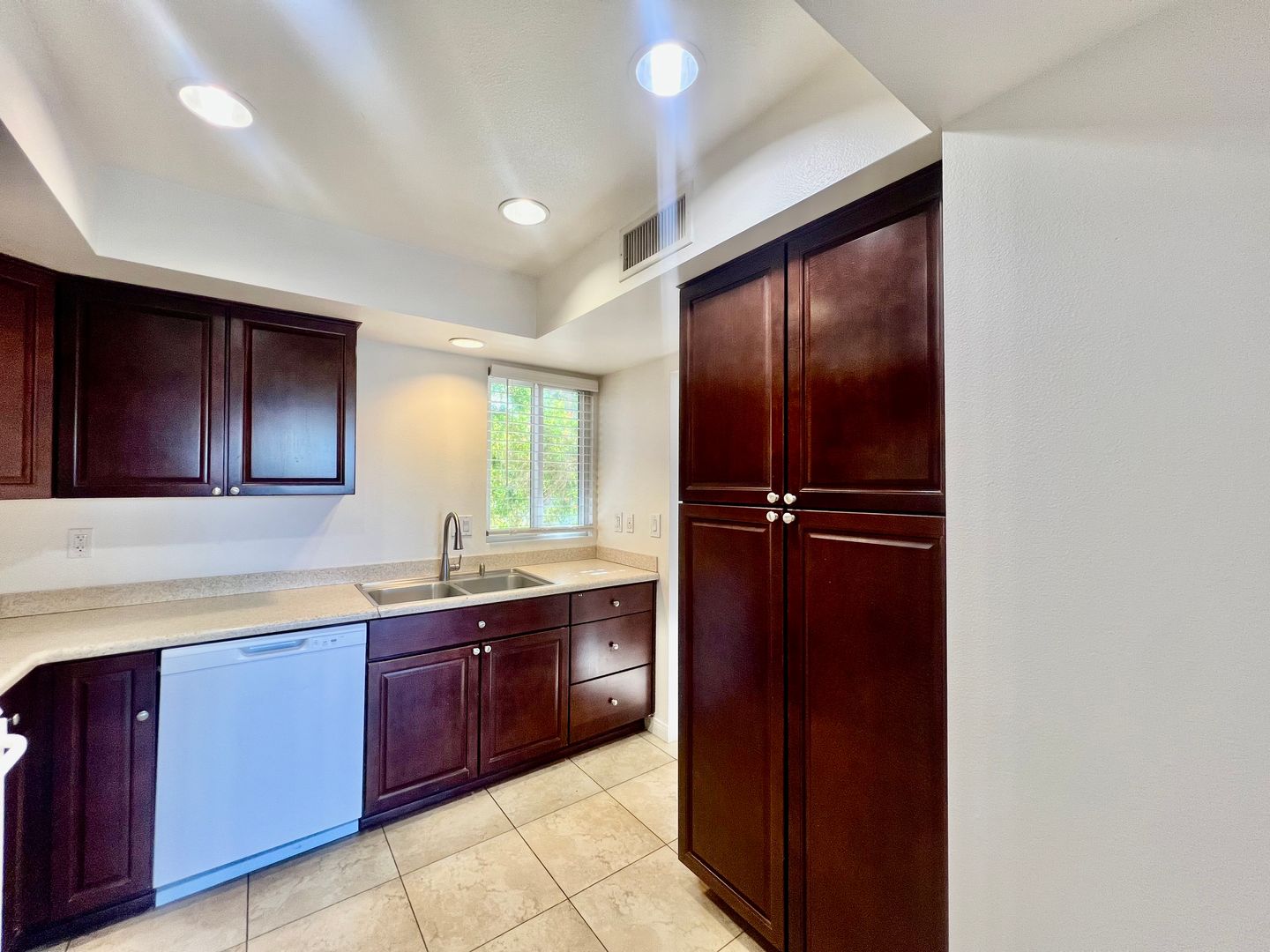 73950 Grapevine St - Unit A - Palm Desert - California - 2 bed, 2 bath rental property