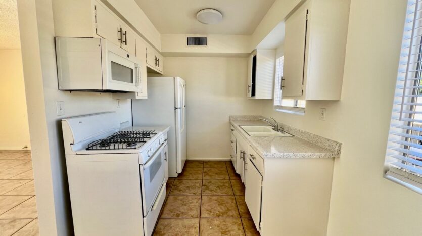 74124 Candlewood  - Unit D - Palm Desert - California - 2 bed, 2 bath rental property