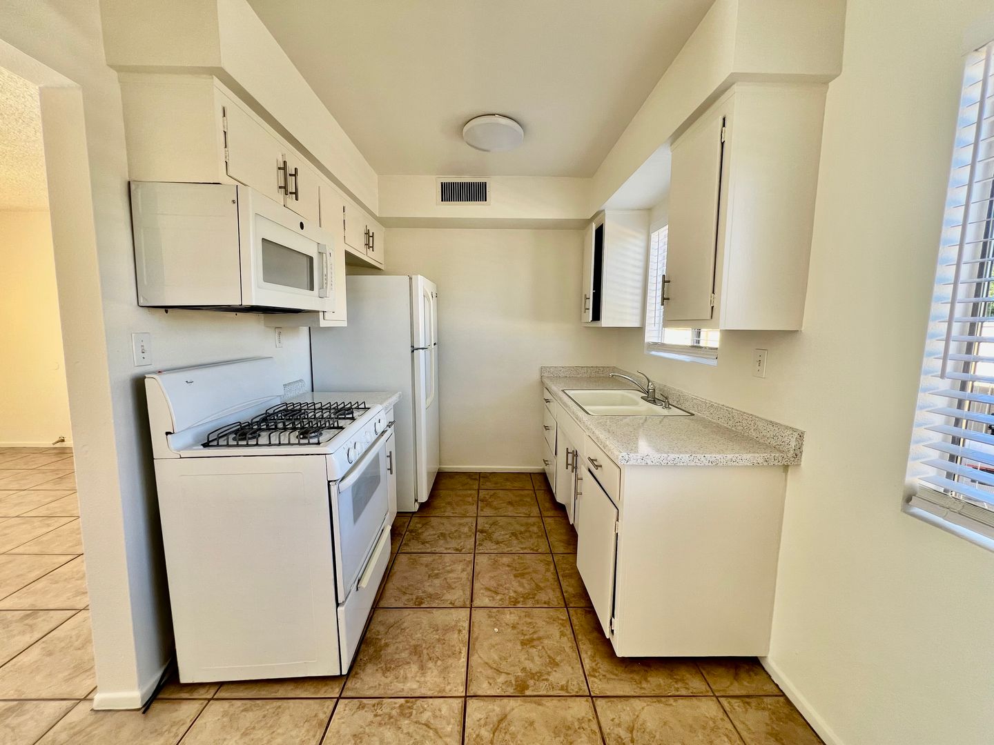 74124 Candlewood  - Unit D - Palm Desert - California - 2 bed, 2 bath rental property