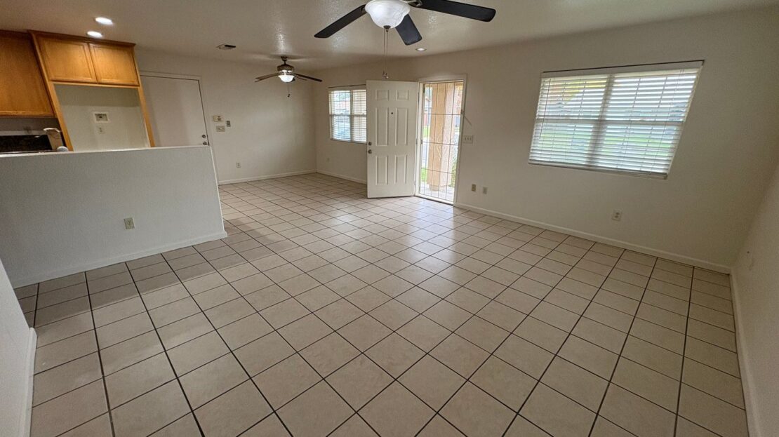 7513 Addison Way - Sacramento - California - 3 bed, 2 bath rental property