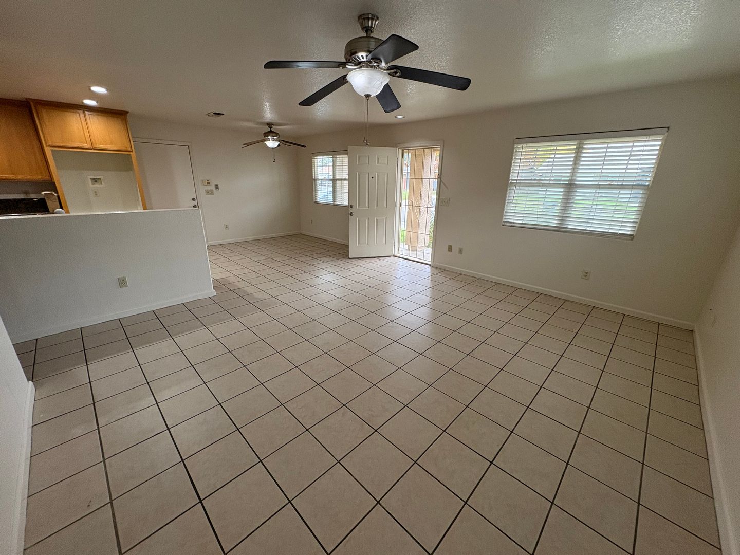 7513 Addison Way - Sacramento - California - 3 bed, 2 bath rental property