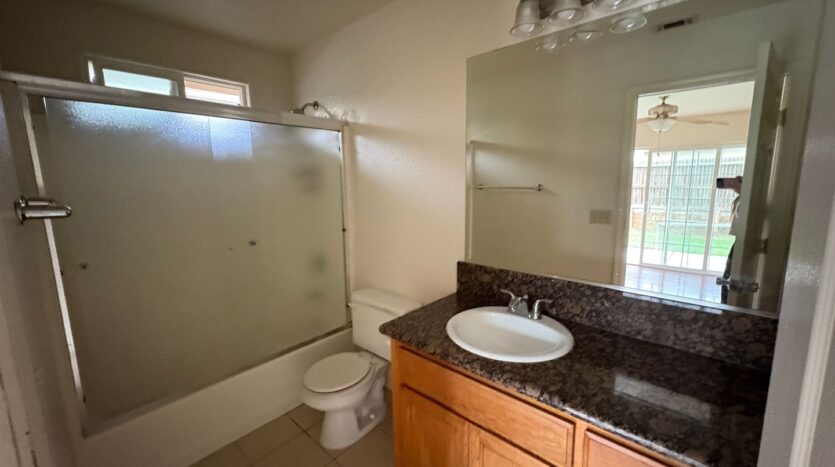 7513 Addison Way - Sacramento - California - 3 bed, 2 bath rental property