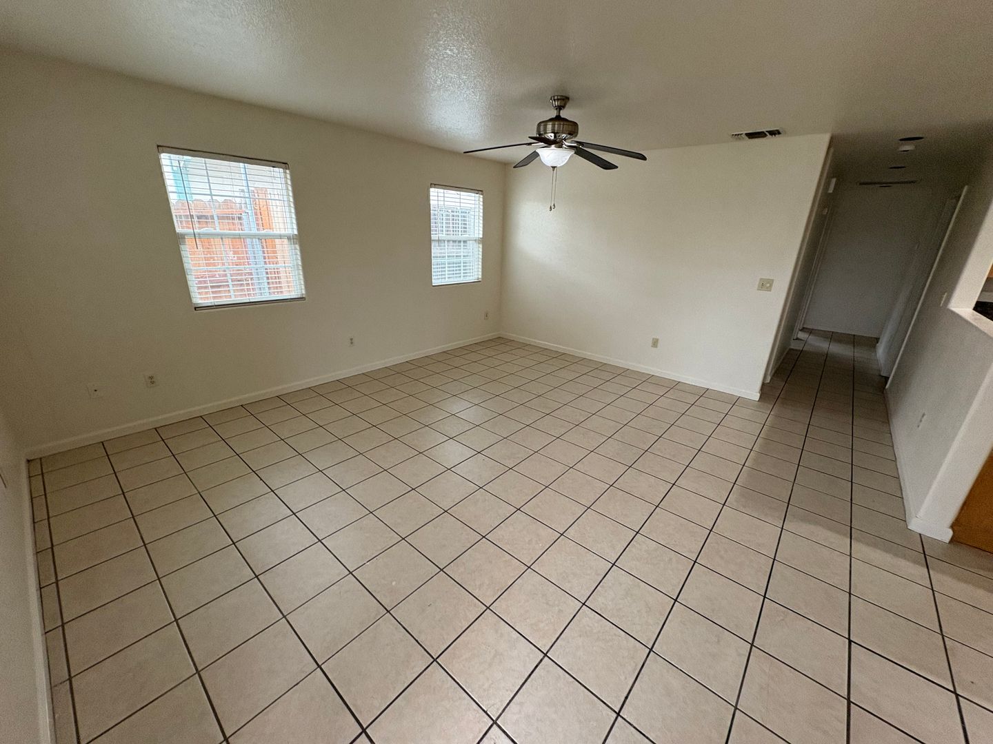 7513 Addison Way - Sacramento - California - 3 bed, 2 bath rental property