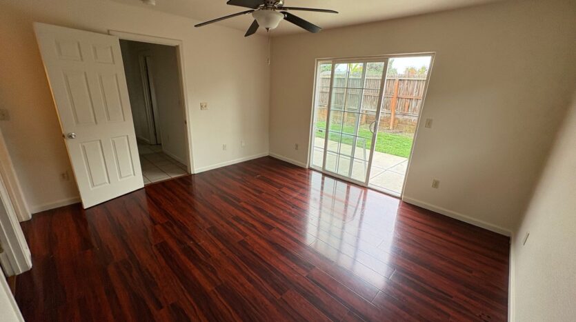 7513 Addison Way - Sacramento - California - 3 bed, 2 bath rental property