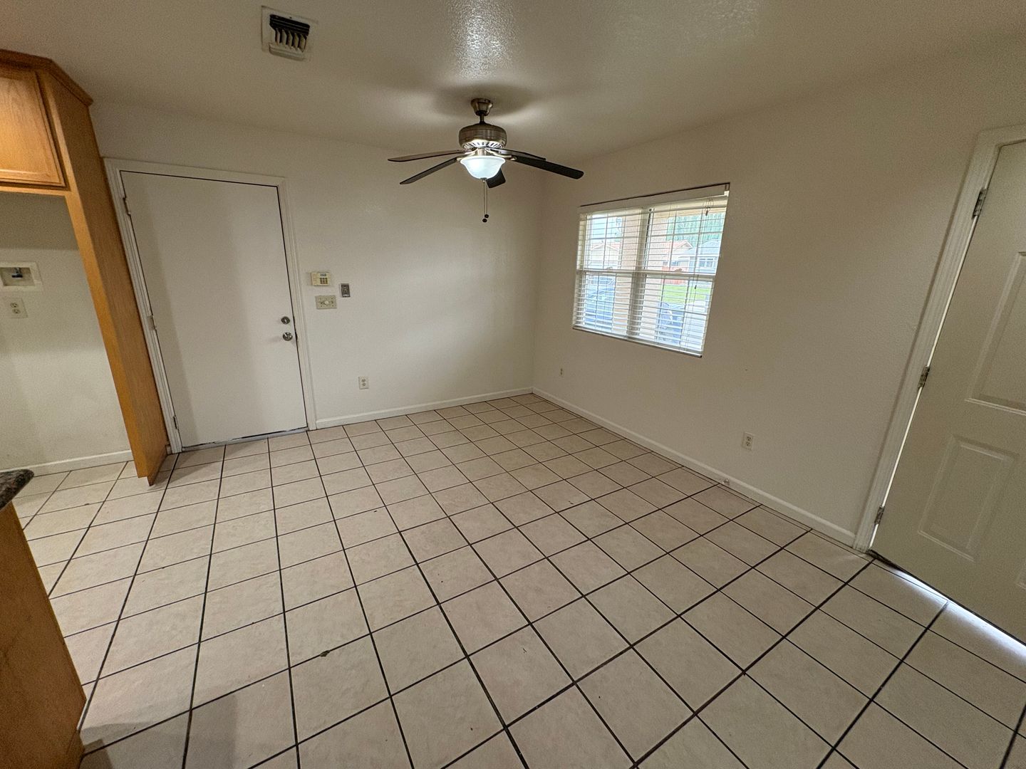 7513 Addison Way - Sacramento - California - 3 bed, 2 bath rental property