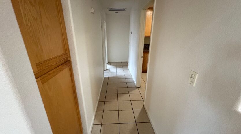 7513 Addison Way - Sacramento - California - 3 bed, 2 bath rental property