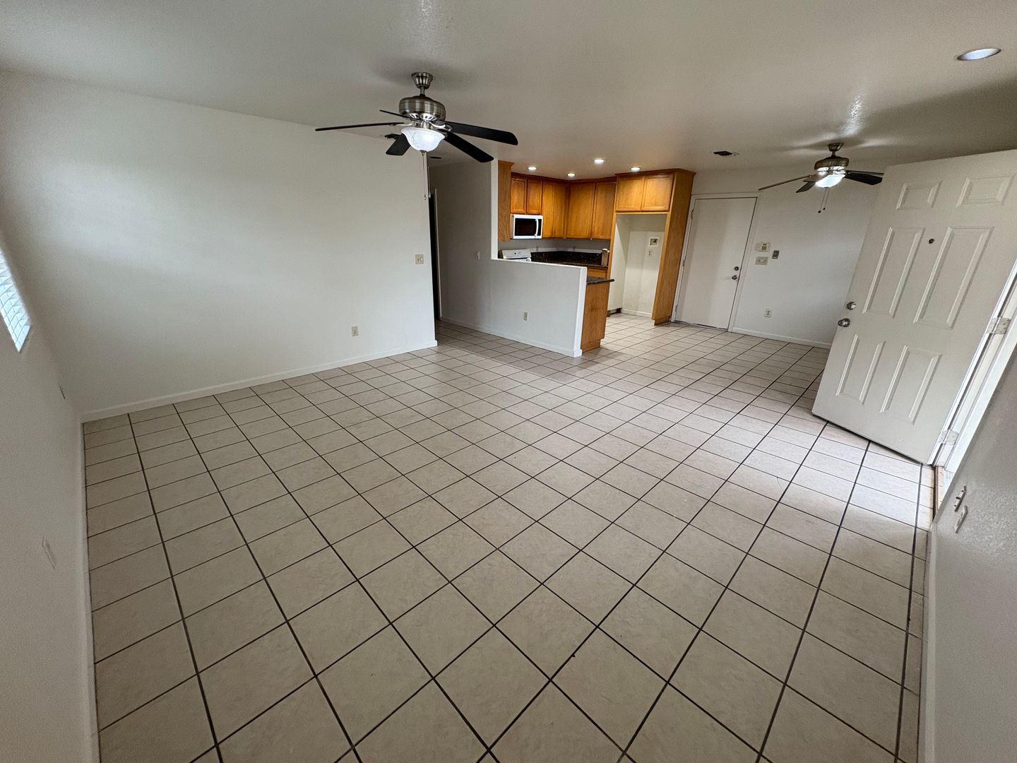 7513 Addison Way - Sacramento - California - 3 bed, 2 bath rental property