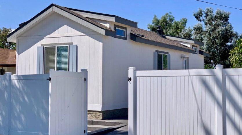 7697 Torrem St. - La Mesa - California - 2 bed, 1 bath rental property