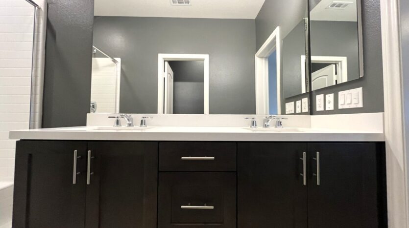 7814 Paxton Place - Rancho Cucamonga - California - 3 bed, 2.5 bath rental property