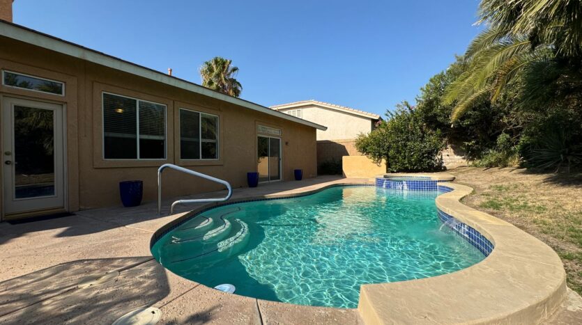 79140 Diane Dr - La Quinta - California - 3 bed, 2 bath rental property