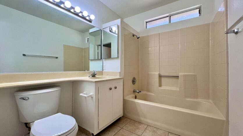 79560 Avenue 42 - Unit A - Bermuda Dunes - California - 2 bed, 2 bath rental property