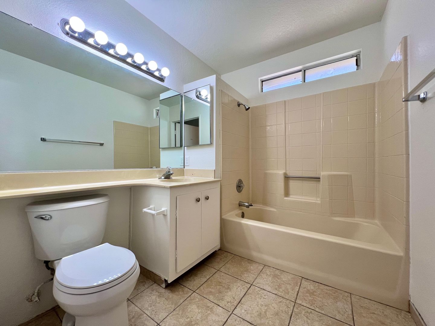 79560 Avenue 42 - Unit A - Bermuda Dunes - California - 2 bed, 2 bath rental property