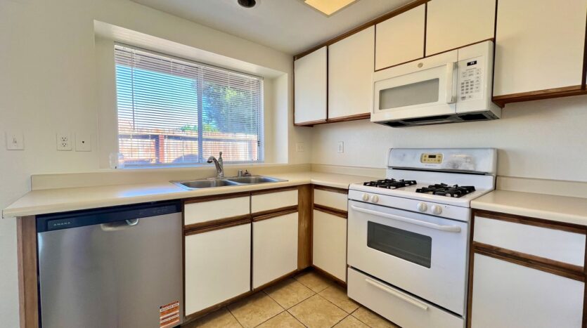 79560 Avenue 42 - Unit A - Bermuda Dunes - California - 2 bed, 2 bath rental property