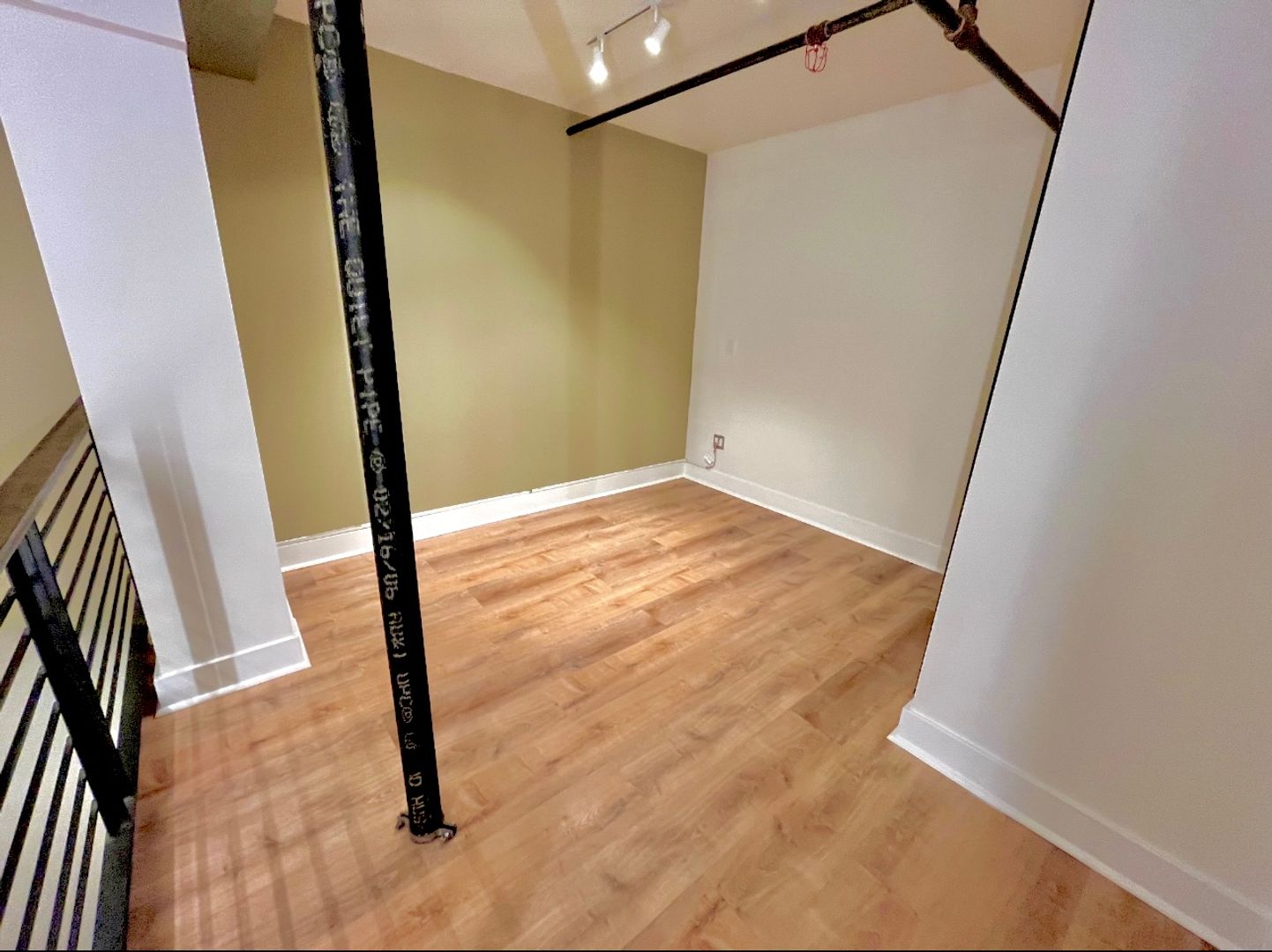 83 McAllister St, Unit 109 - San Francisco - California - 1 bed, 1 bath rental property