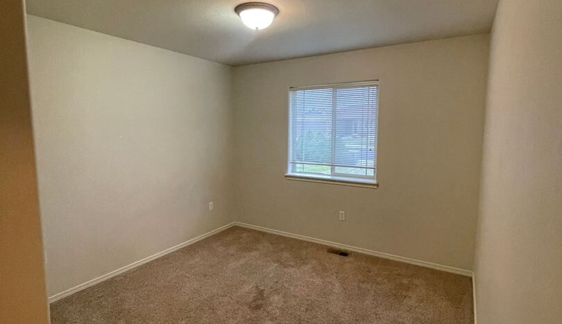 860 NE Quince Ave - Redmond - Oregon - 3 bed, 2 bath rental property