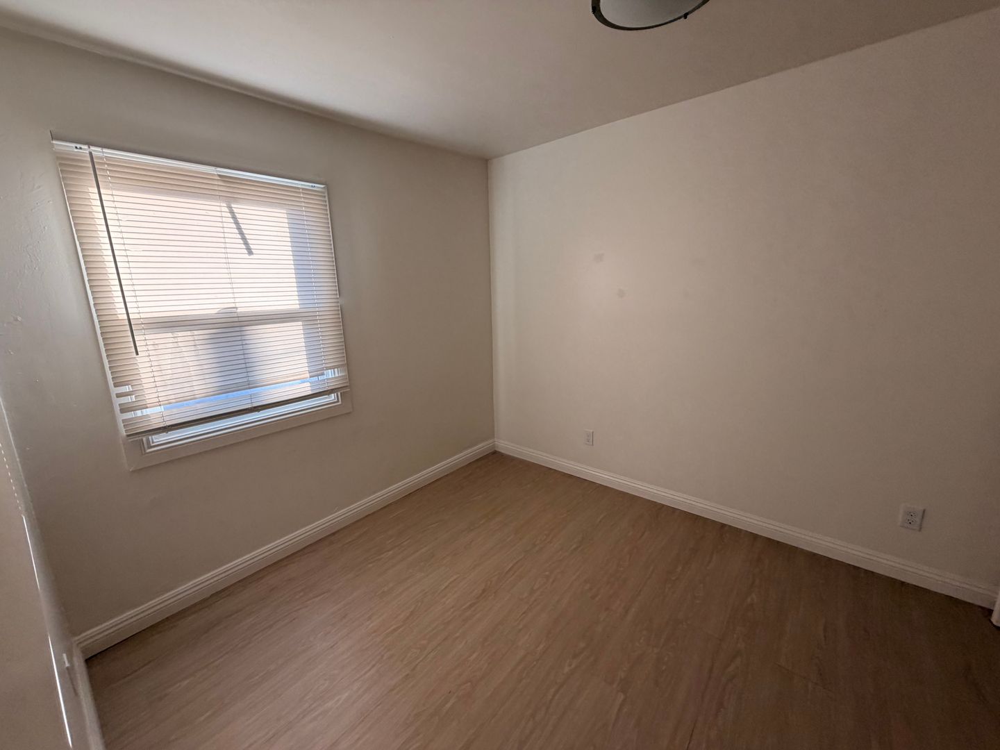 8804 Beach St  - Los Angeles - California - 1 bed, 1 bath rental property