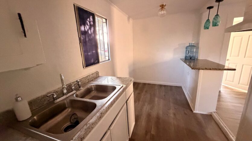 8804 Beach St  - Los Angeles - California - 1 bed, 1 bath rental property