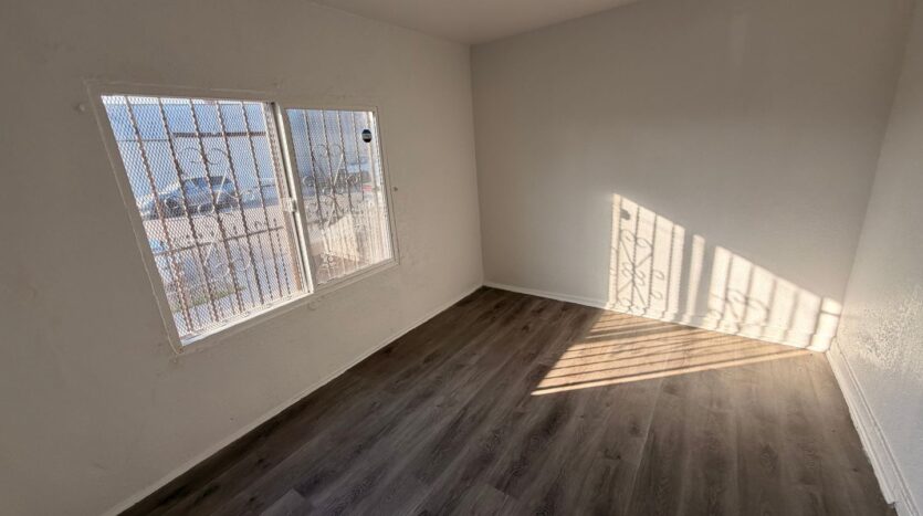 8804 Beach St  - Los Angeles - California - 1 bed, 1 bath rental property