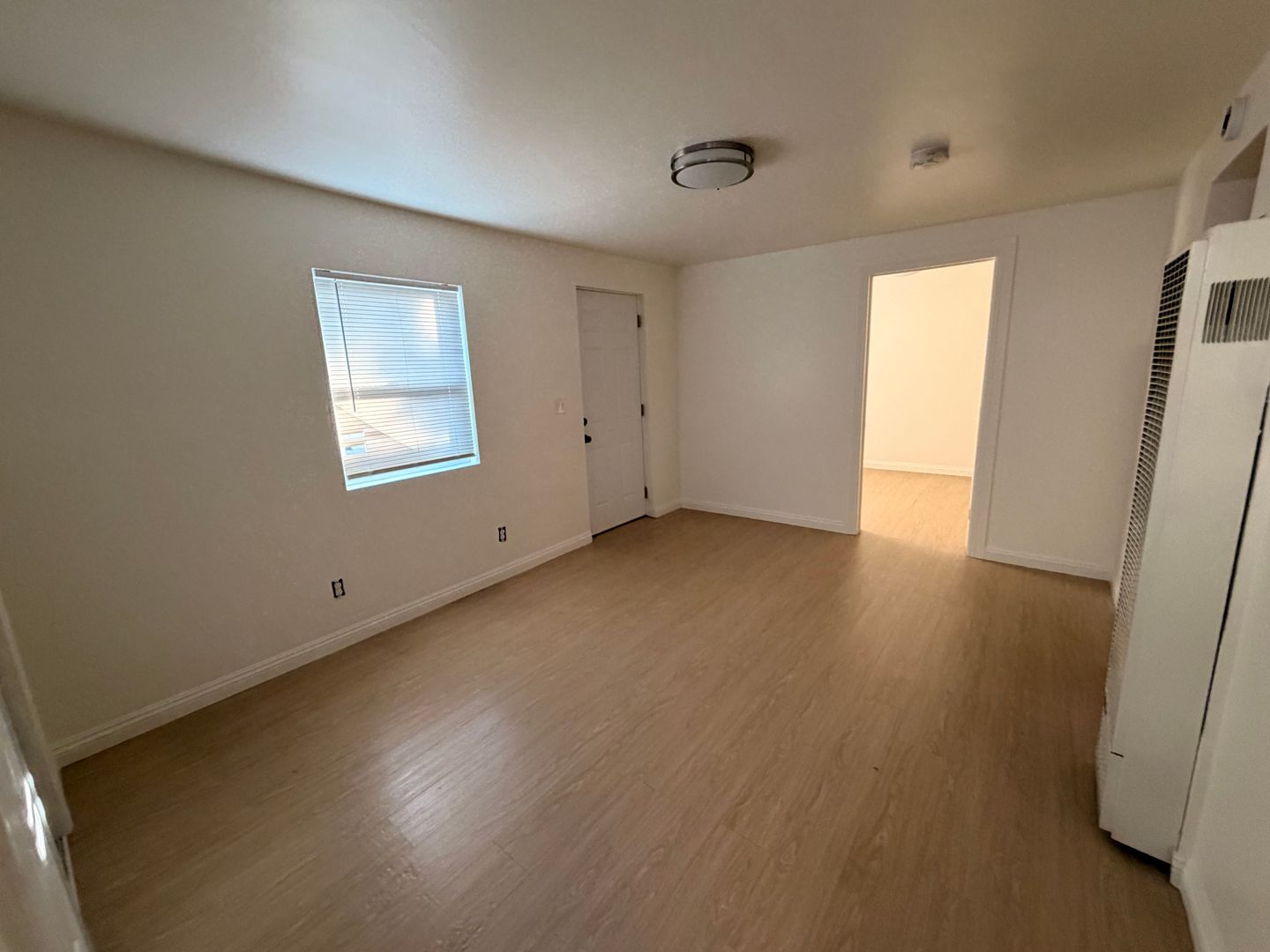 8804 Beach St  - Los Angeles - California - 1 bed, 1 bath rental property