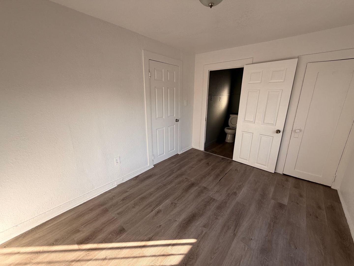 8804 Beach St  - Los Angeles - California - 1 bed, 1 bath rental property