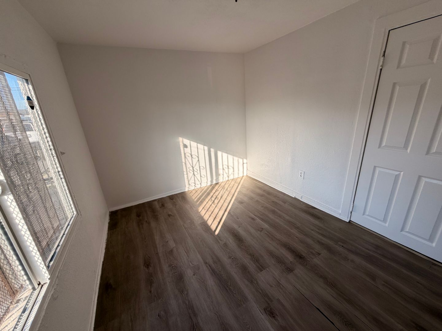 8804 Beach St  - Los Angeles - California - 1 bed, 1 bath rental property