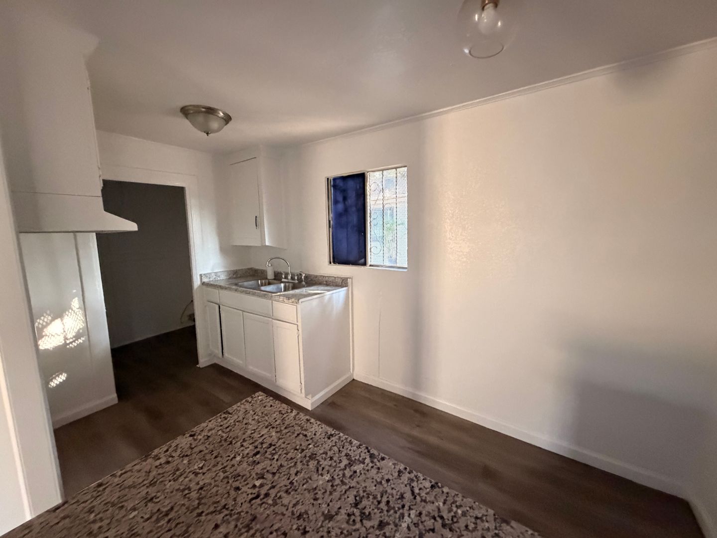 8804 Beach St  - Los Angeles - California - 1 bed, 1 bath rental property