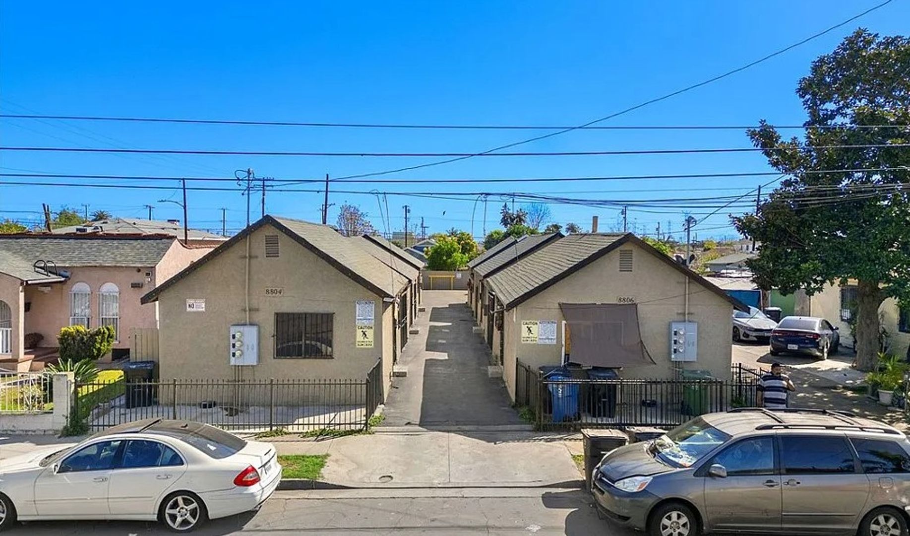 8804 Beach St  - Los Angeles - California - 1 bed, 1 bath rental property