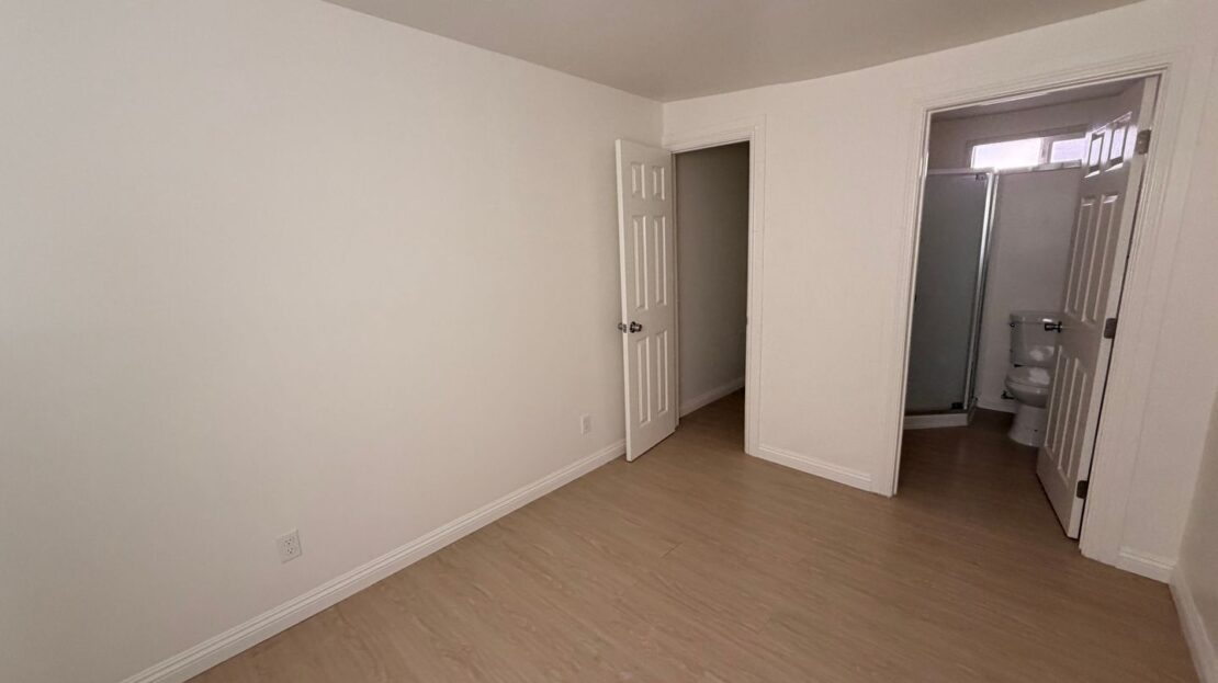 8804 Beach St  - Los Angeles - California - 1 bed, 1 bath rental property