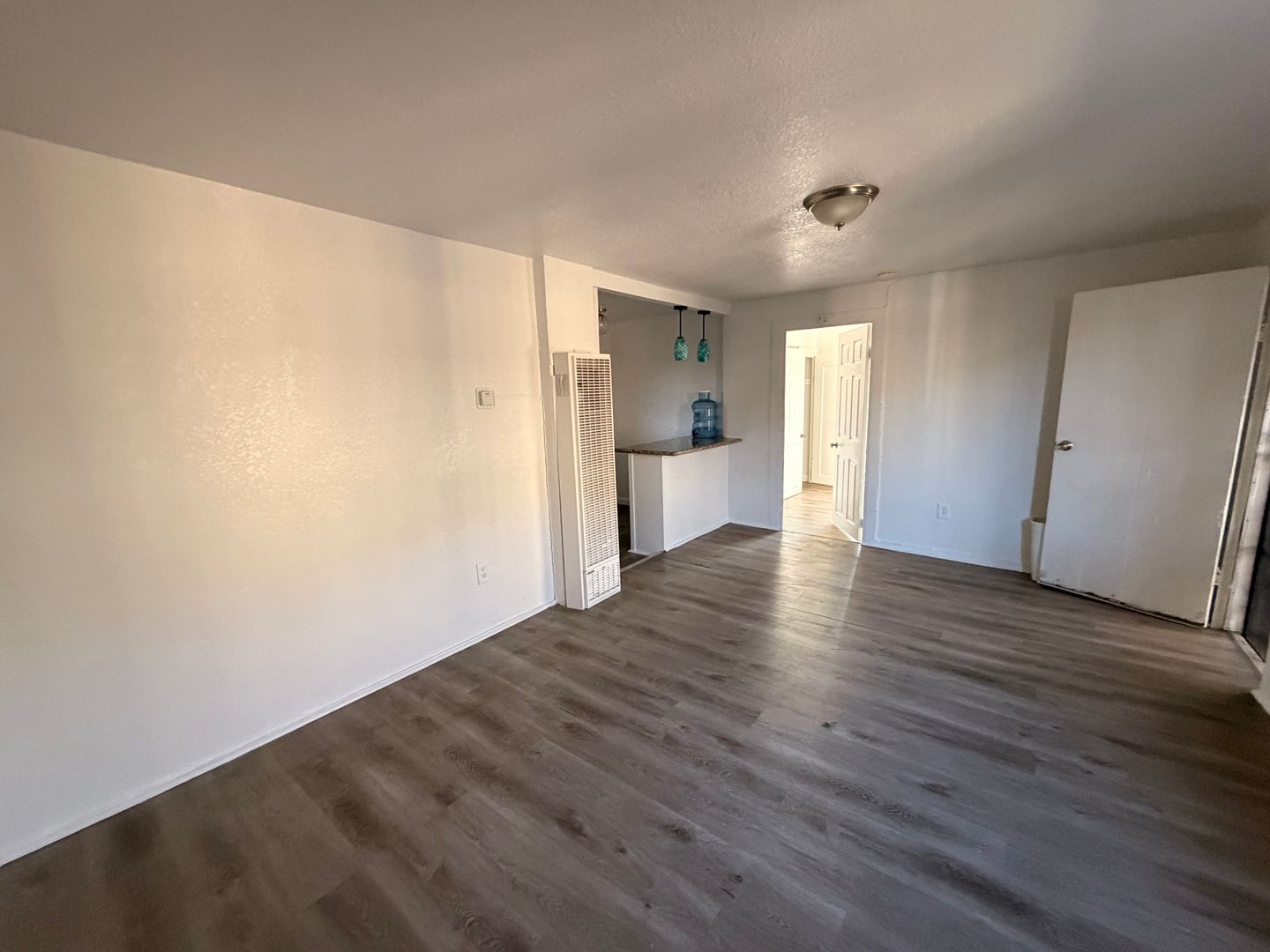 8804 Beach St  - Los Angeles - California - 1 bed, 1 bath rental property