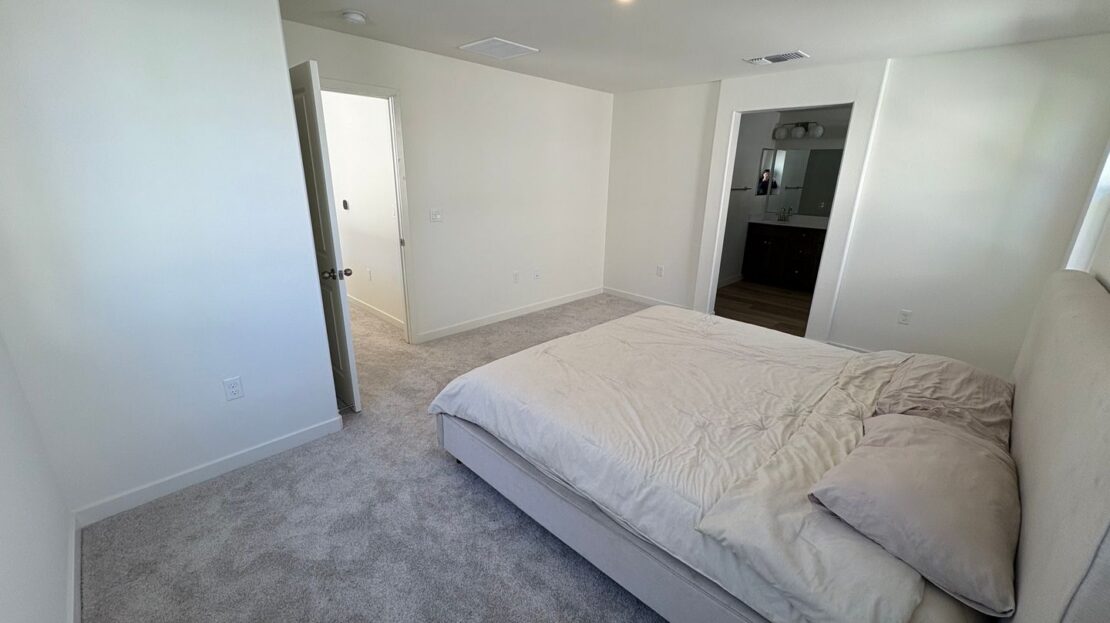 8837 J Sheehan St - Elk Grove - California - 3 bed, 2.5 bath rental property