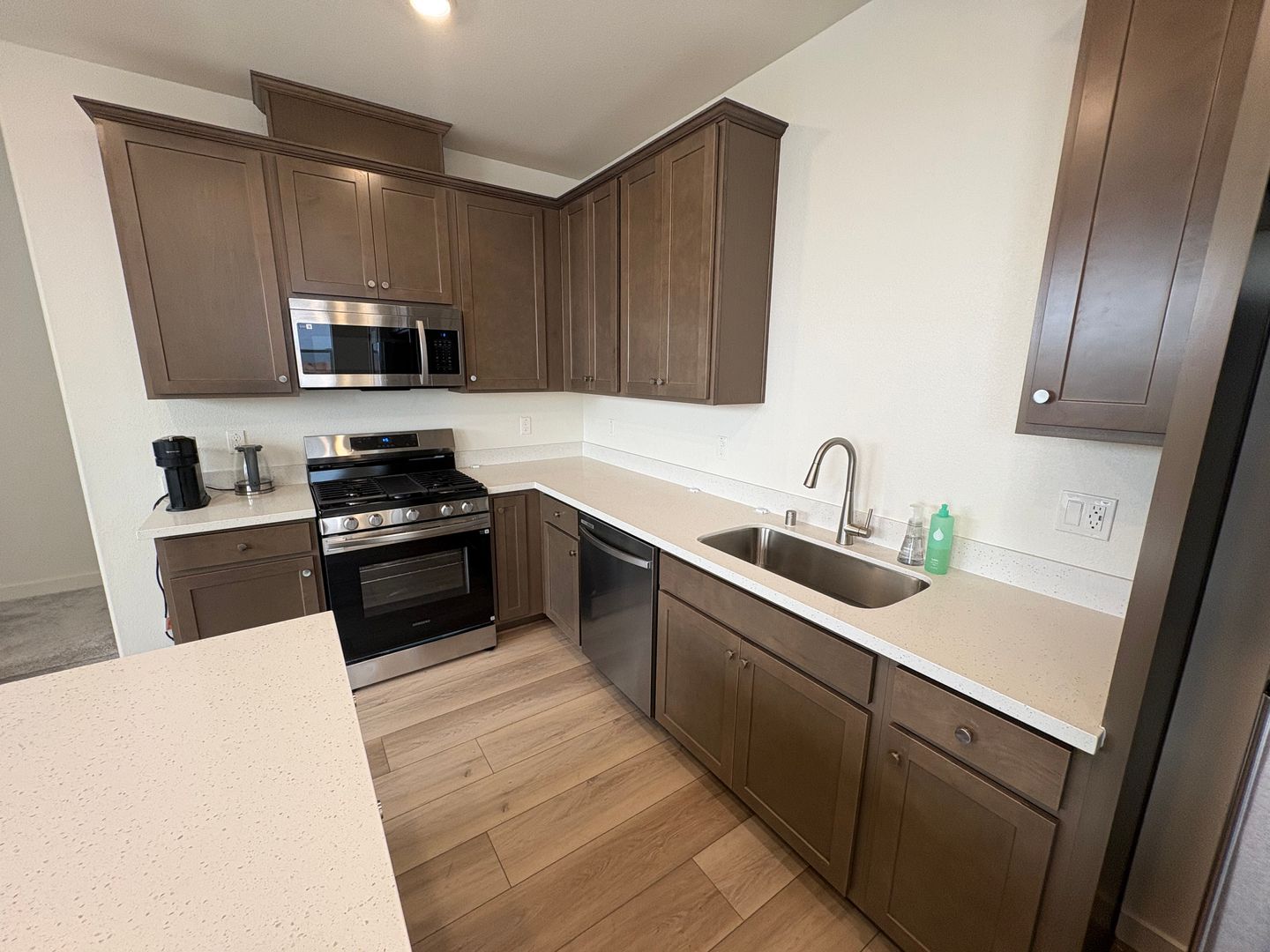 8837 J Sheehan St - Elk Grove - California - 3 bed, 2.5 bath rental property