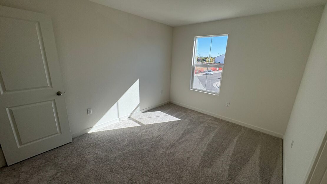 8837 J Sheehan St - Elk Grove - California - 3 bed, 2.5 bath rental property