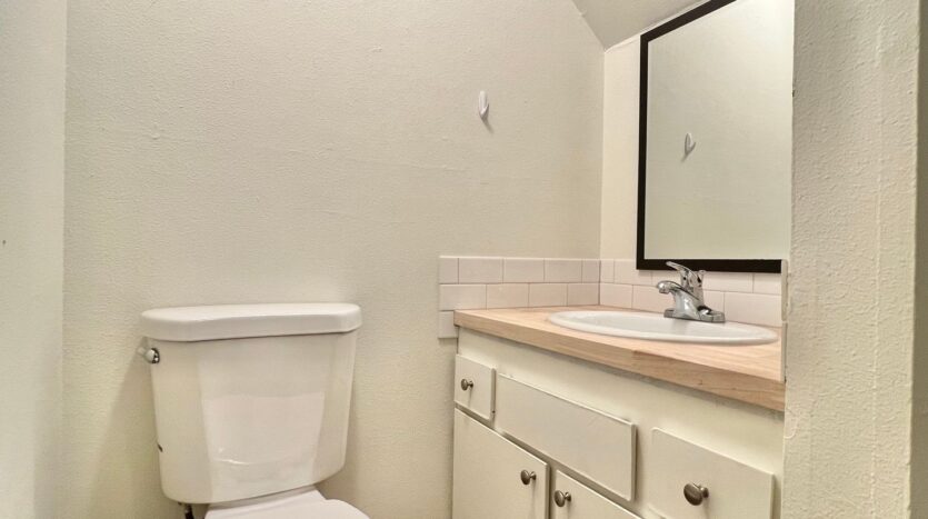 912 NE Hacienda Ct.   - Gresham - Oregon - 3 bed, 1.5 bath rental property