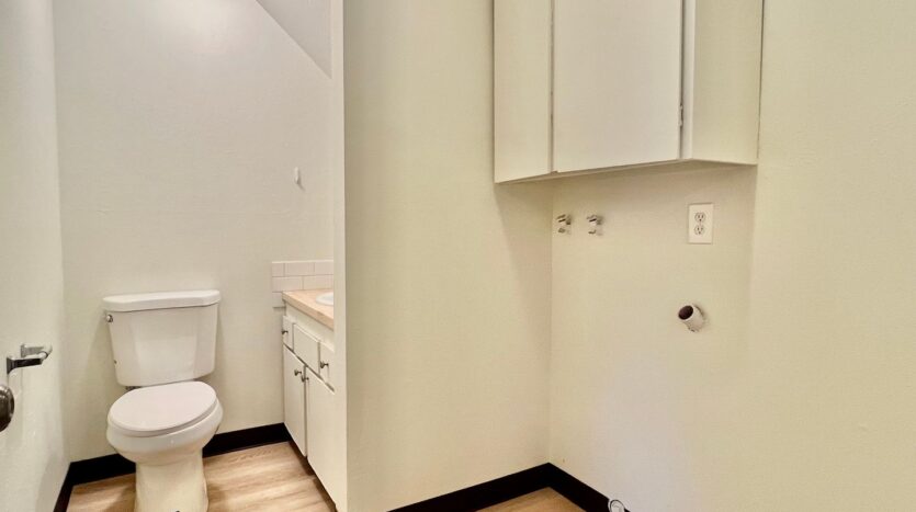 912 NE Hacienda Ct.   - Gresham - Oregon - 3 bed, 1.5 bath rental property