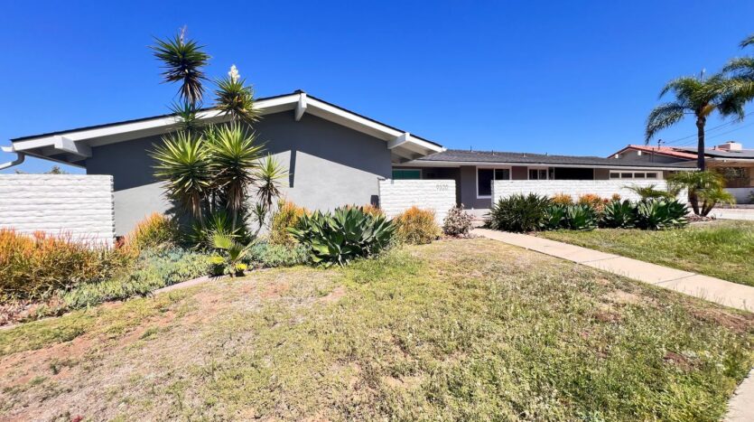 9320 Monona Drive - La Mesa - California - 4 bed, 2 bath rental property