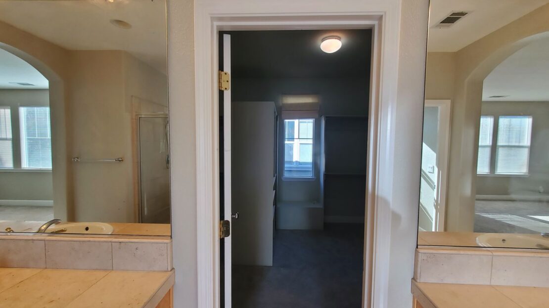 964 Maplegate Ct - Concord - California - 5 bed, 4.5 bath rental property