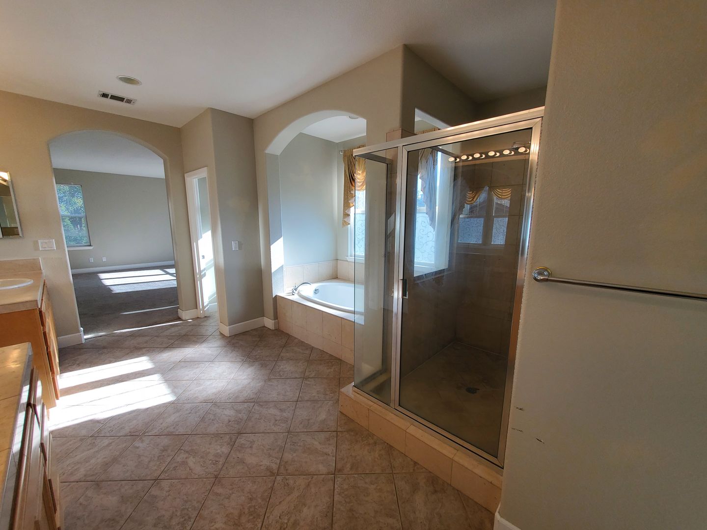 964 Maplegate Ct - Concord - California - 5 bed, 4.5 bath rental property