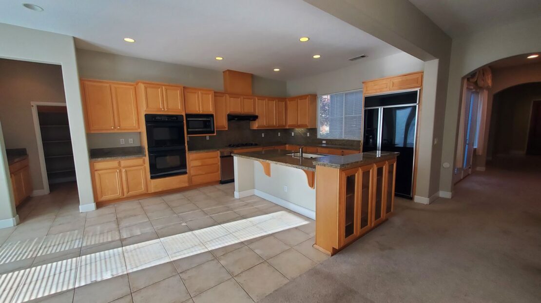 964 Maplegate Ct - Concord - California - 5 bed, 4.5 bath rental property