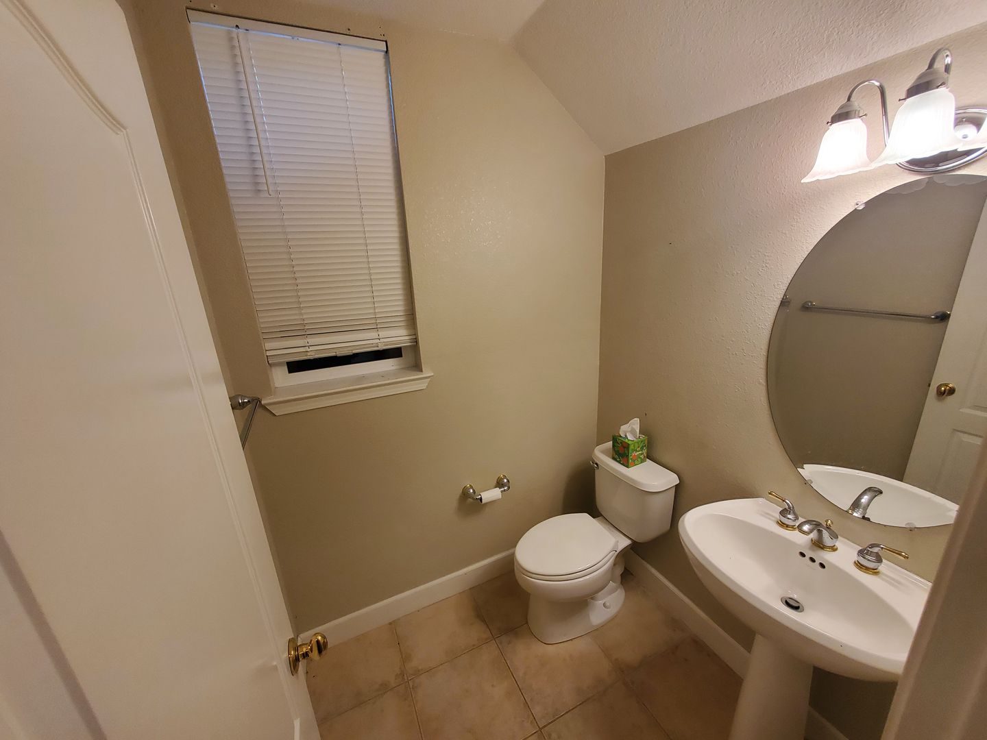 964 Maplegate Ct - Concord - California - 5 bed, 4.5 bath rental property