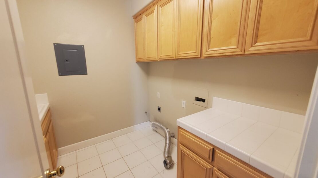 964 Maplegate Ct - Concord - California - 5 bed, 4.5 bath rental property