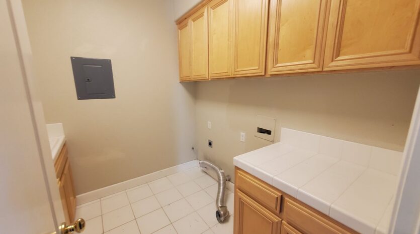 964 Maplegate Ct - Concord - California - 5 bed, 4.5 bath rental property