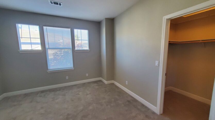 964 Maplegate Ct - Concord - California - 5 bed, 4.5 bath rental property