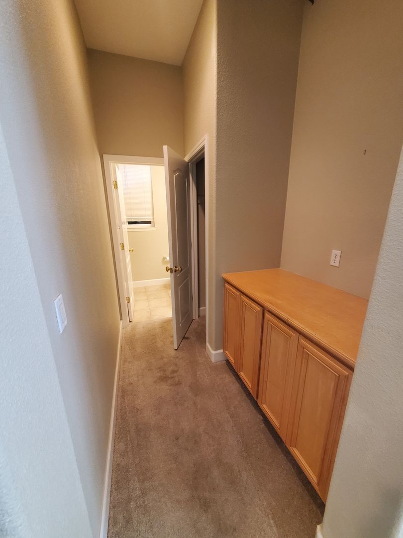 964 Maplegate Ct - Concord - California - 5 bed, 4.5 bath rental property