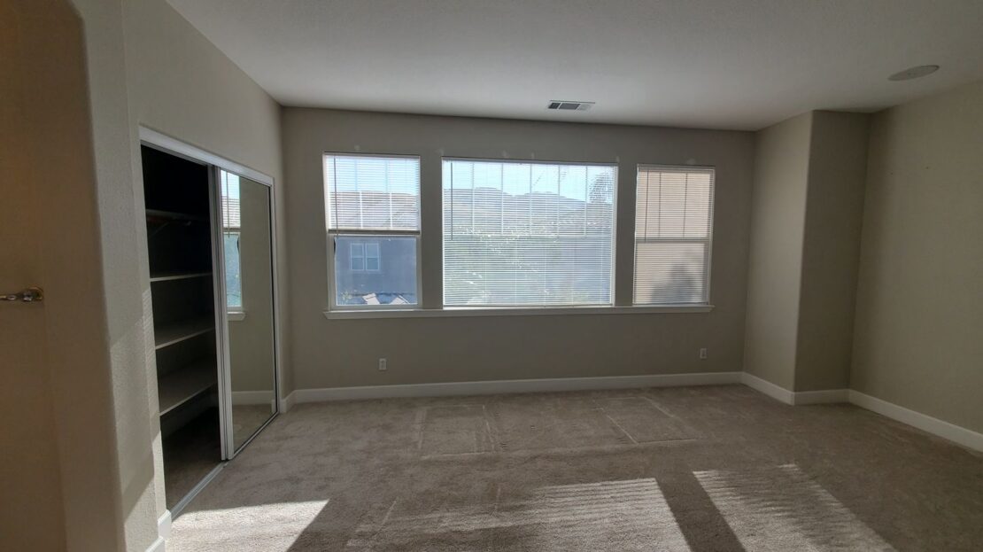 964 Maplegate Ct - Concord - California - 5 bed, 4.5 bath rental property