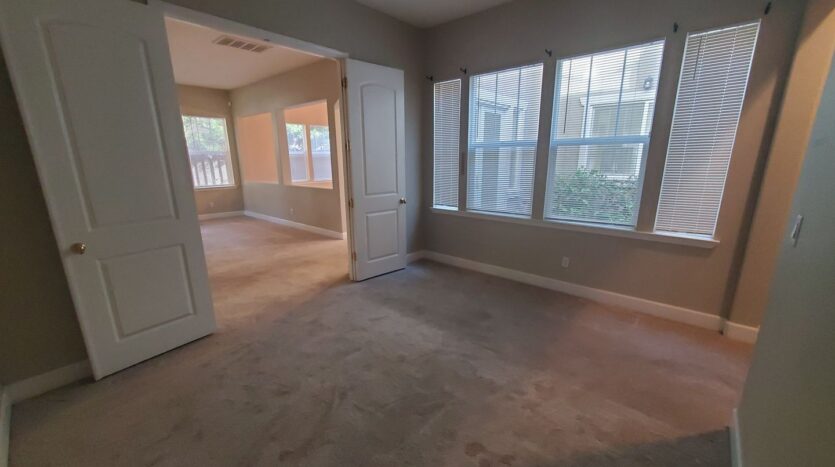 964 Maplegate Ct - Concord - California - 5 bed, 4.5 bath rental property