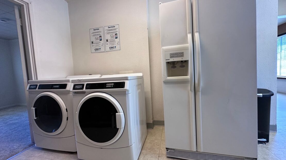 10015 SW Boones Ferry Road Room 5 - Portland - Oregon - 1 bed, 1 bath rental property