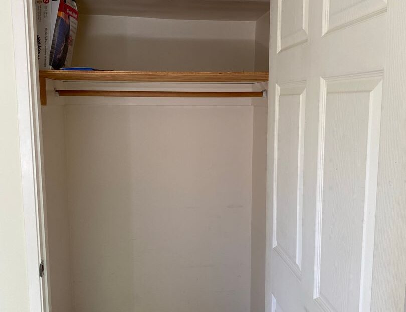 10015 SW Boones Ferry Road Room 5 - Portland - Oregon - 1 bed, 1 bath rental property